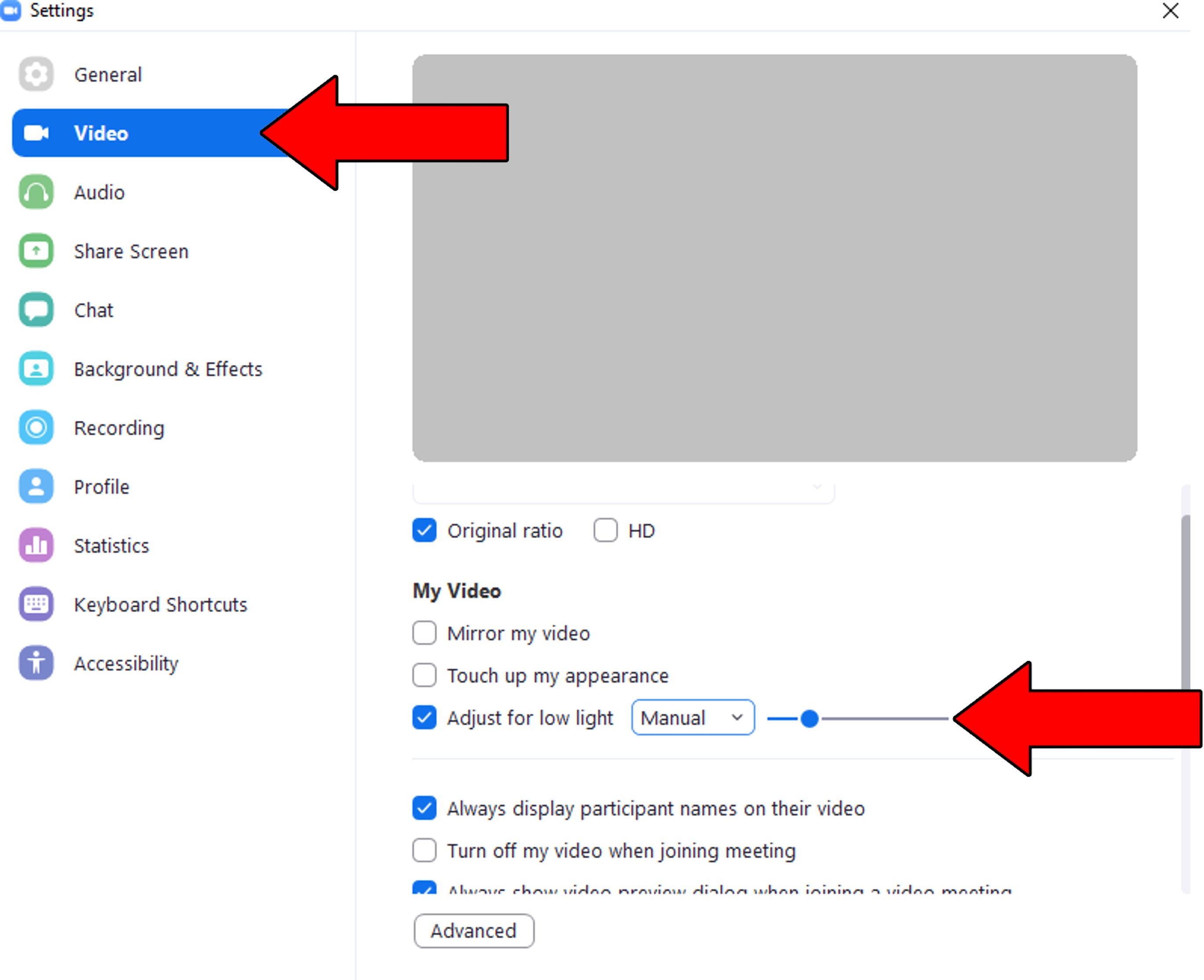 How to activate manual controls to adjust for low light on Zoom